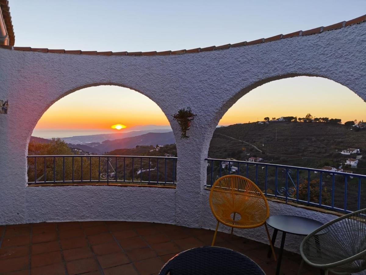 B&B La Madrugada Cómpeta Екстериор снимка