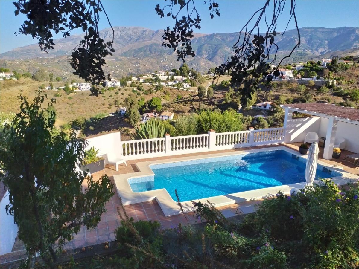 B&B La Madrugada Cómpeta Екстериор снимка